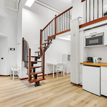 Loft Daiquiri Nel Centro Di Milano, Via Sottocorno, Porta Vittoria Lejlighed Eksteriør billede