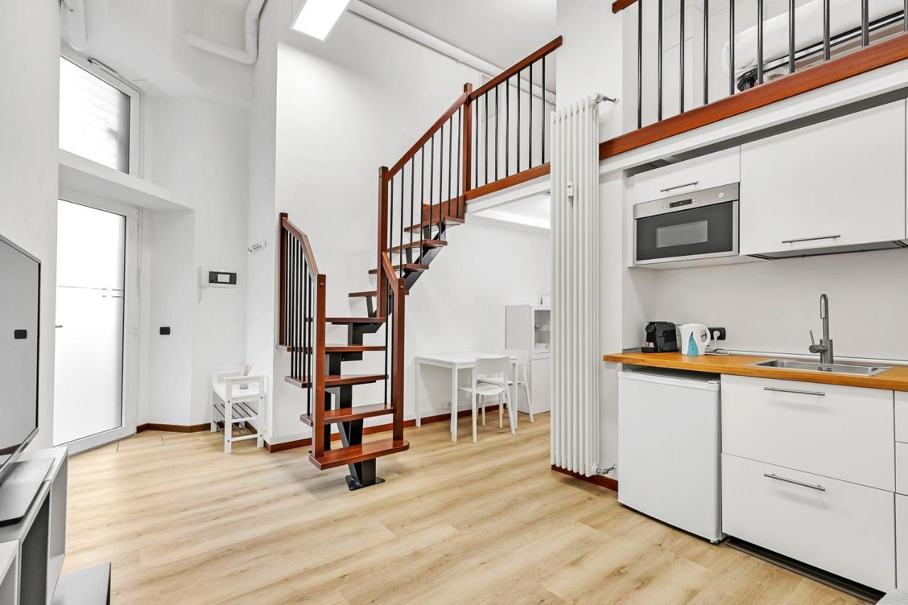 Loft Daiquiri Nel Centro Di Milano, Via Sottocorno, Porta Vittoria Lejlighed Eksteriør billede